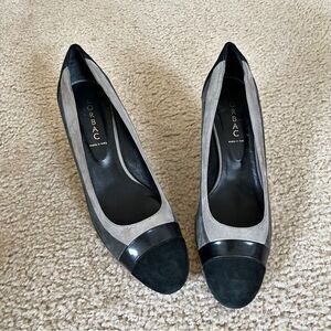 LORBAC Women’s Italian Black & Gray Suede Leather Platform Heels Size 41/10.5